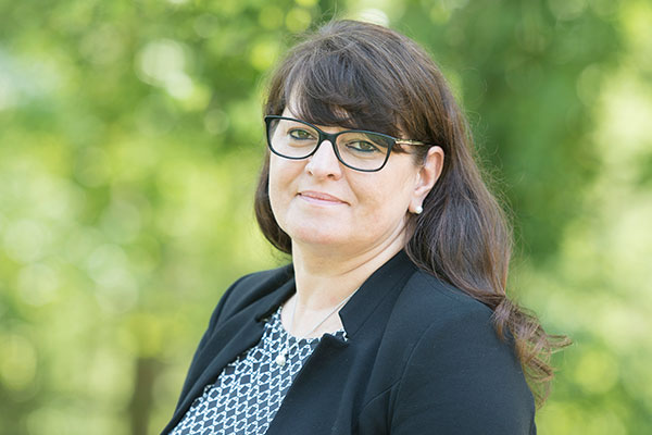Abteilungsleitung\nVertrieb-Marketing Die Herausforderung der digitalen Märkte nehmen wir an – gleichzeitig stehen bei uns Regionalität und Persönlichkeit im Vordergrund.